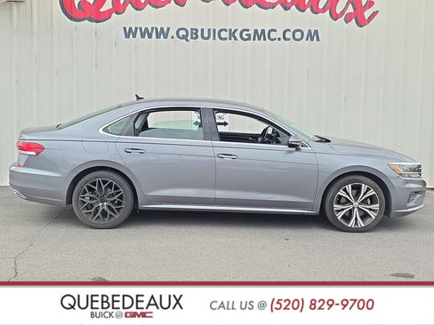 Used 2020 Volkswagen Passat 2.0T SEL FWD image 8