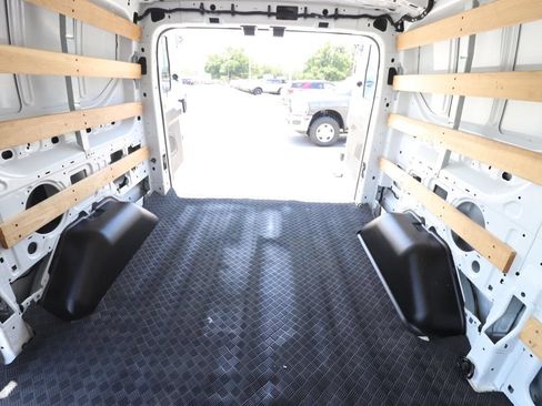 Used 2024 Ford Transit 250 Low Roof w/ Exterior Upgrade Package RWD image 12