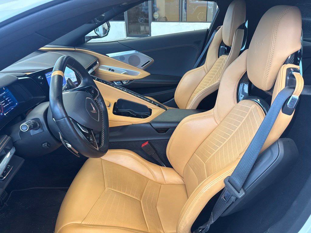 Used 2020 Chevrolet Corvette Stingray Preferred Cpe w/ 2LT Preferred Equipment Group RWD image 12