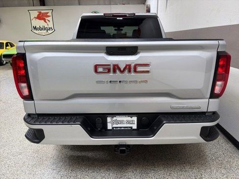 Used 2021 GMC Sierra 1500 Elevation RWD image 8