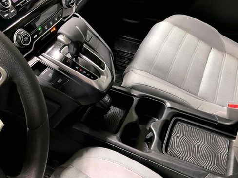 Used 2018 Honda CR-V LX image 17