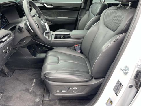 Used 2025 Hyundai Palisade Calligraphy FWD image 22