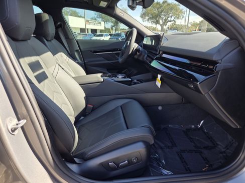 New 2026 BMW 530i 530i w/ M Sport Package image 17