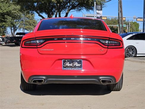Used 2015 Dodge Charger R/T image 8