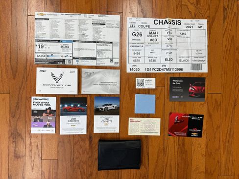 Used 2021 Chevrolet Corvette Stingray Premium Cpe w/ Z51 Performance Package image 5