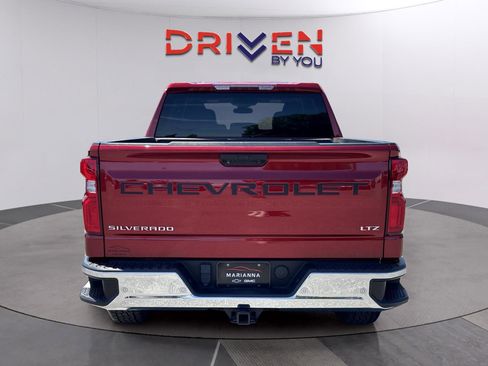Used 2023 Chevrolet Silverado 1500 LTZ AWD/4WD image 4