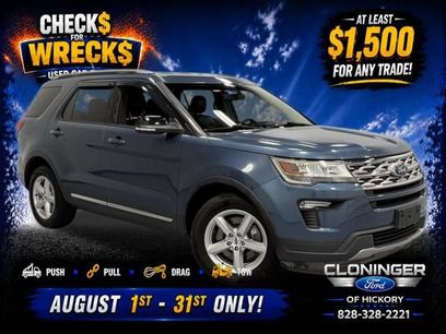 Certified 2018 Ford Explorer XLT w/ Equipment Group 202A
