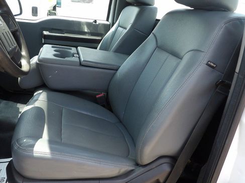 Used 2015 Ford F250 XL AWD/4WD image 8