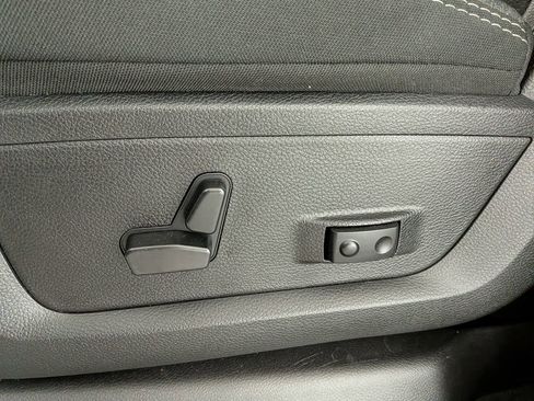 Certified 2024 RAM 2500 Big Horn w/ Night Edition image 16