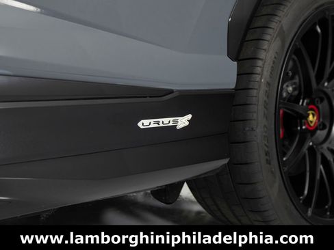 Used 2024 Lamborghini Urus S image 47