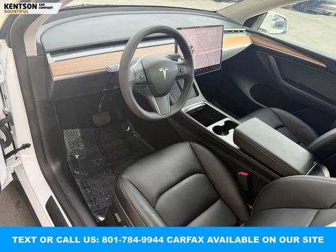 Used 2024 Tesla Model Y Long Range image 28