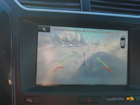 Used 2016 Ford Explorer XLT w/ Equipment Group 202A image 12