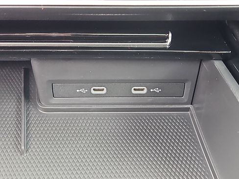 New 2026 Volkswagen Atlas Cross Sport SE image 12