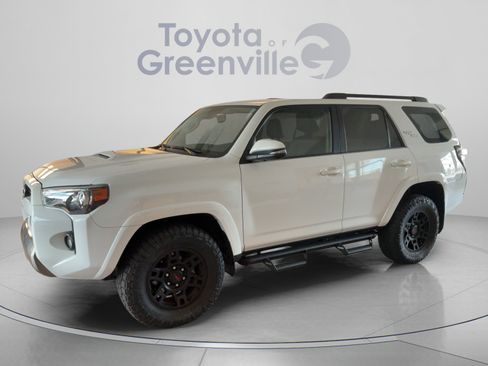 Used 2024 Toyota 4Runner TRD Off-Road Premium w/ Moonroof Package AWD/4WD image 2