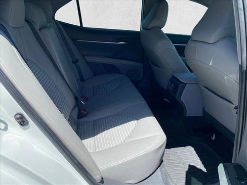 Used 2020 Toyota Camry SE w/ Audio Package FWD image 27