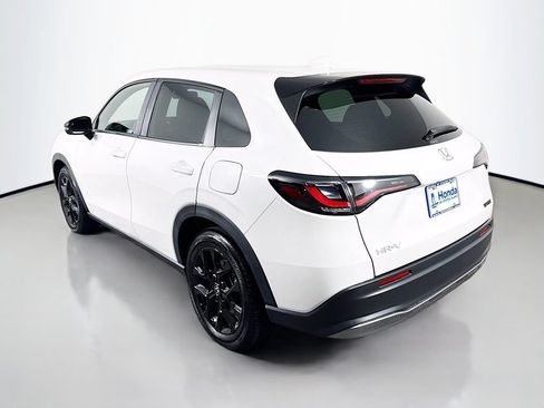 Certified 2024 Honda HR-V Sport image 5