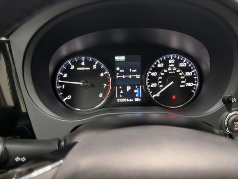 Used 2018 Mitsubishi Outlander SE image 15