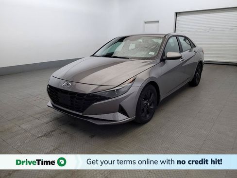 Used 2023 Hyundai Elantra Blue FWD image 1