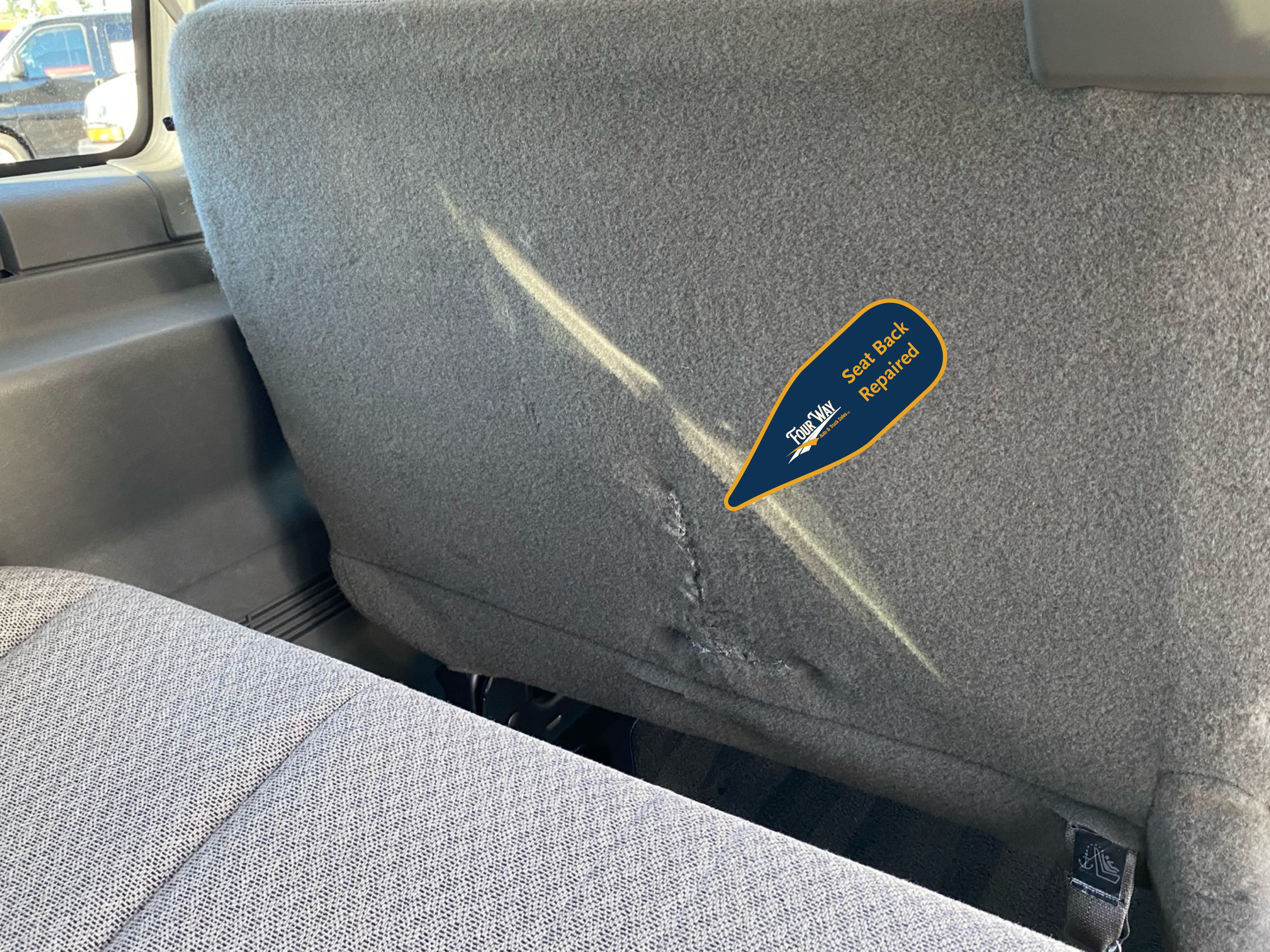 Used 2019 Chevrolet Express 3500 LT w/ LT Preferred Equipment Group RWD image 37