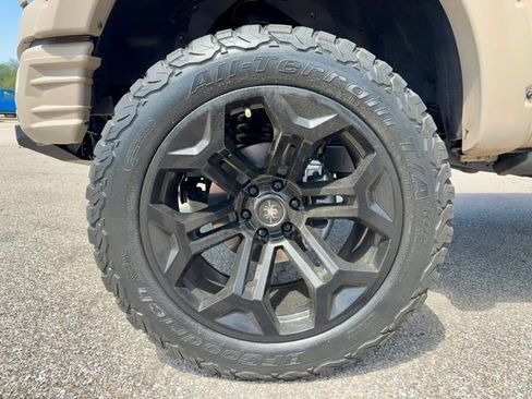 Used 2022 Ford F150 Lariat w/ Equipment Group 502A High AWD/4WD image 38