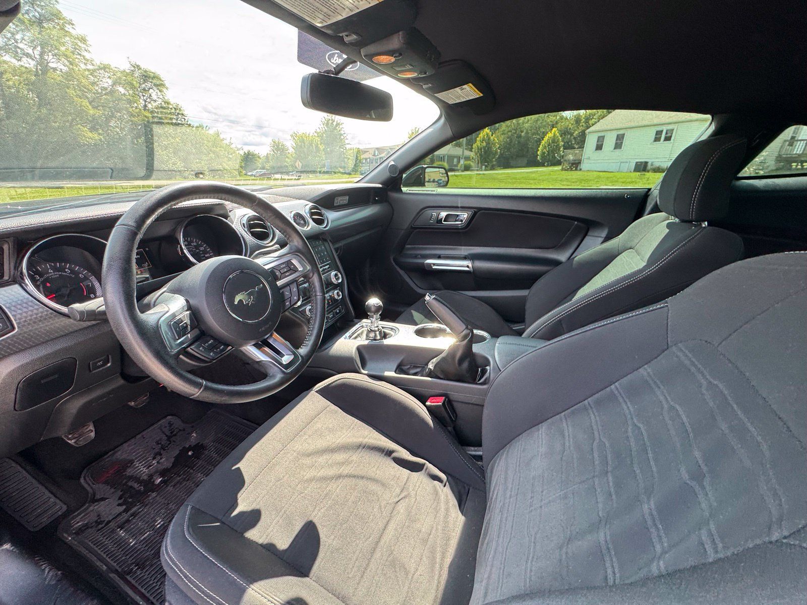 Used 2017 Ford Mustang GT w/ GT Performance Package RWD image 14