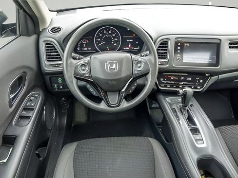 Used 2022 Honda HR-V EX image 15