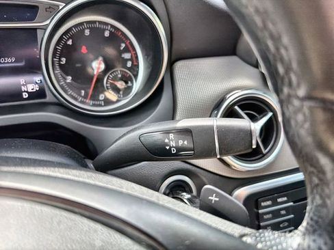 Used 2020 Mercedes-Benz GLA 250 4MATIC image 15