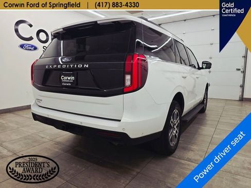 Used 2025 Ford Expedition Active AWD/4WD image 6