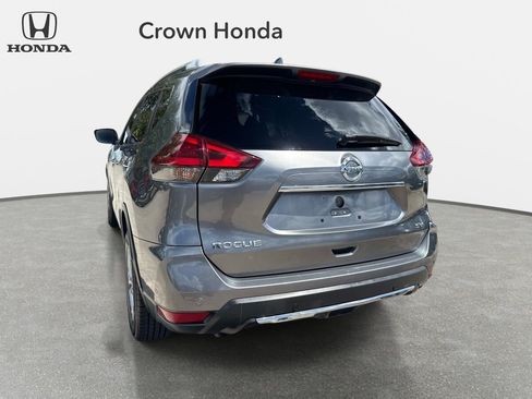 Used 2020 Nissan Rogue SV FWD image 8
