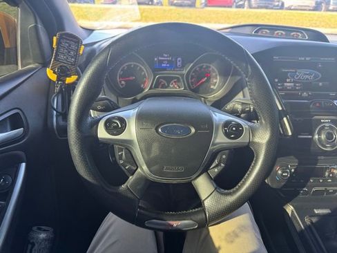 Used 2013 Ford Focus ST image 15