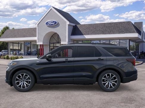New 2026 Ford Explorer ST-Line AWD/4WD image 3