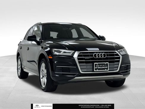 Used 2019 Audi Q5 2.0T Premium Plus w/ Premium Plus Package image 1