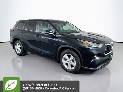 Used 2024 Toyota Highlander LE