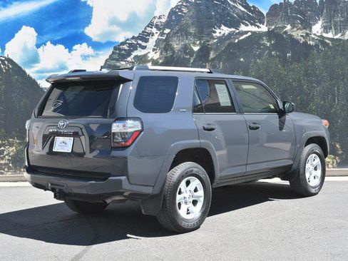 Used 2024 Toyota 4Runner SR5 AWD/4WD image 3