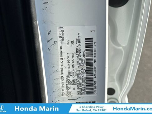 Used 2025 Toyota Tacoma SR image 34