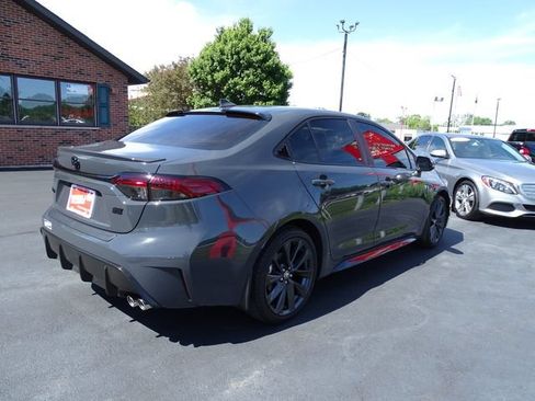 Used 2024 Toyota Corolla SE w/ SE Premium Package FWD image 4