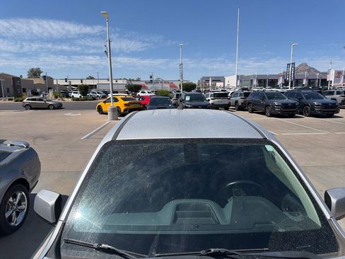 Used 2019 Chevrolet Colorado Z71 AWD/4WD image 17