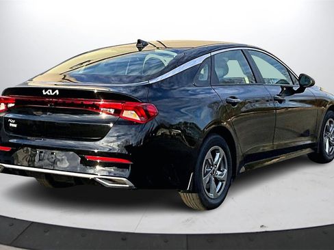 Used 2022 Kia K5 LXS image 9