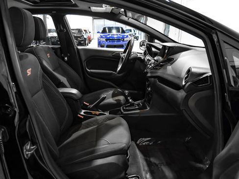 Used 2017 Ford Fiesta ST FWD image 35