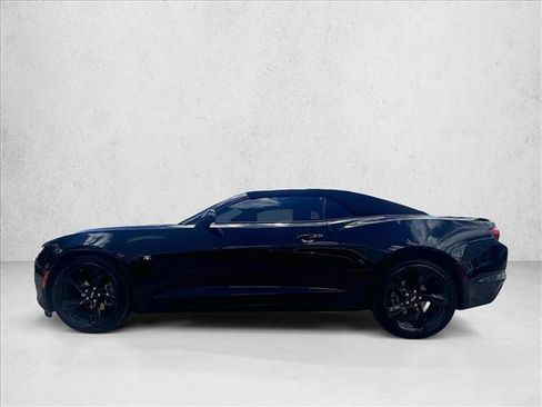 Used 2023 Chevrolet Camaro LT w/ Technology Package RWD image 6