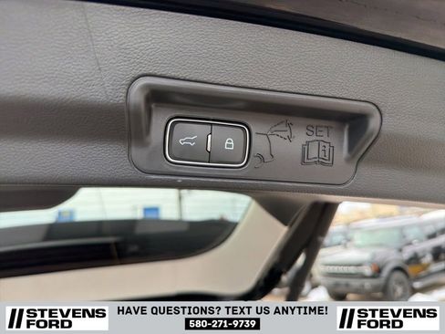 Used 2025 Ford Explorer Platinum w/ Ultimate Package image 41