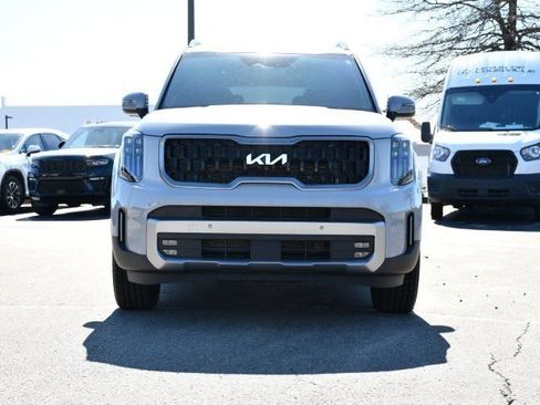 Used 2023 Kia Telluride SX Prestige X-Pro image 2