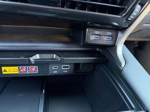 New 2026 Lexus RX 450h AWD image 20