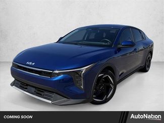 Used 2025 Kia K4 EX video 1