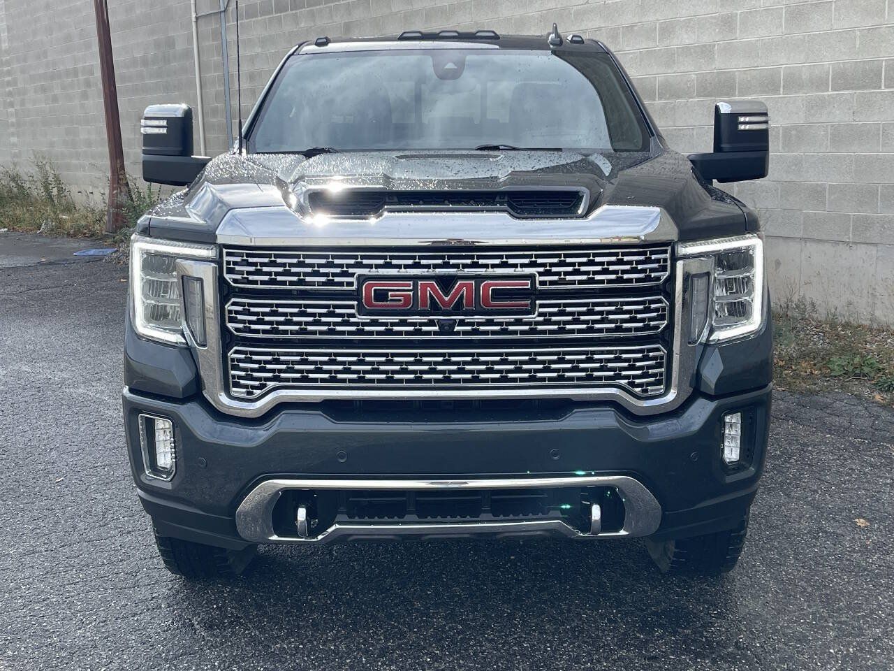 Used 2021 GMC Sierra 2500 Denali w/ Denali Ultimate Package AWD/4WD image 2