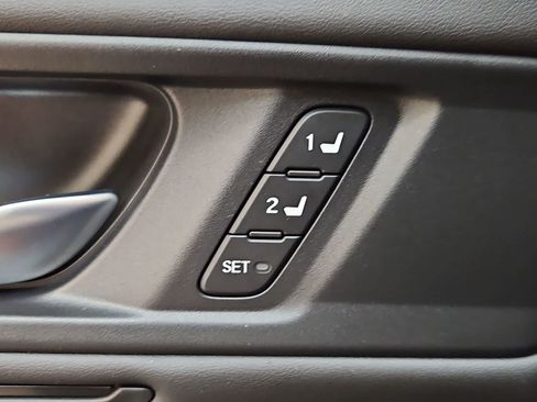 Used 2025 Honda Accord Sport image 18