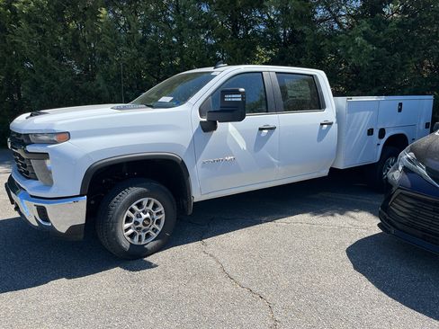 New 2026 Chevrolet Silverado 2500 W/T w/ WT Convenience Package AWD/4WD image 4