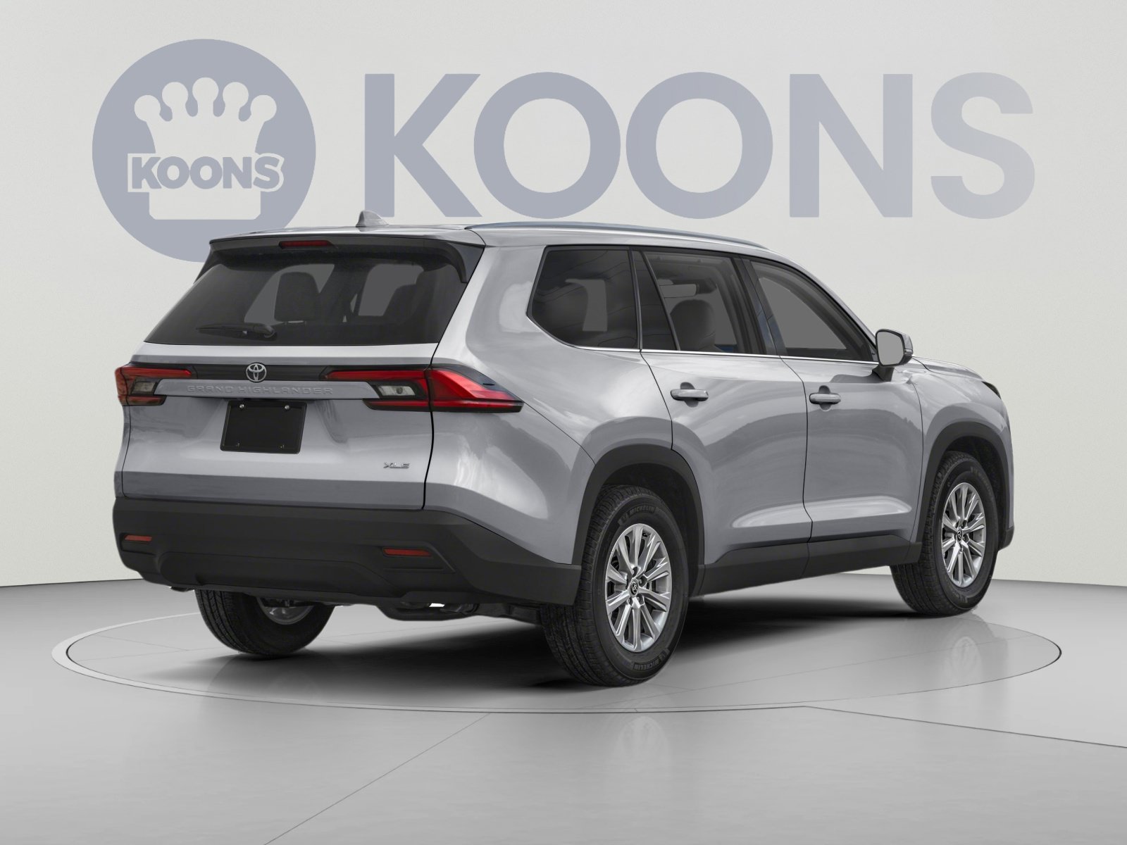 Used 2024 Toyota Grand Highlander AWD image 2
