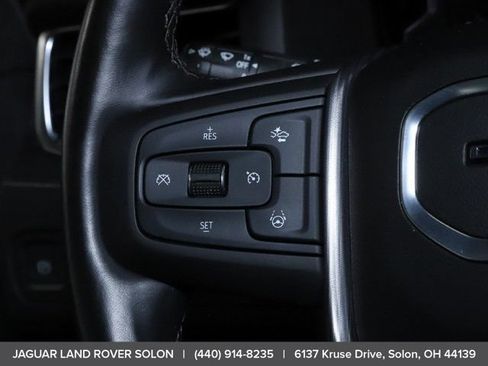 Used 2023 GMC Yukon XL Denali Ultimate AWD/4WD image 23