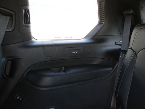 Used 2022 Jeep Grand Cherokee L Overland w/ Advanced Protech Group III image 47